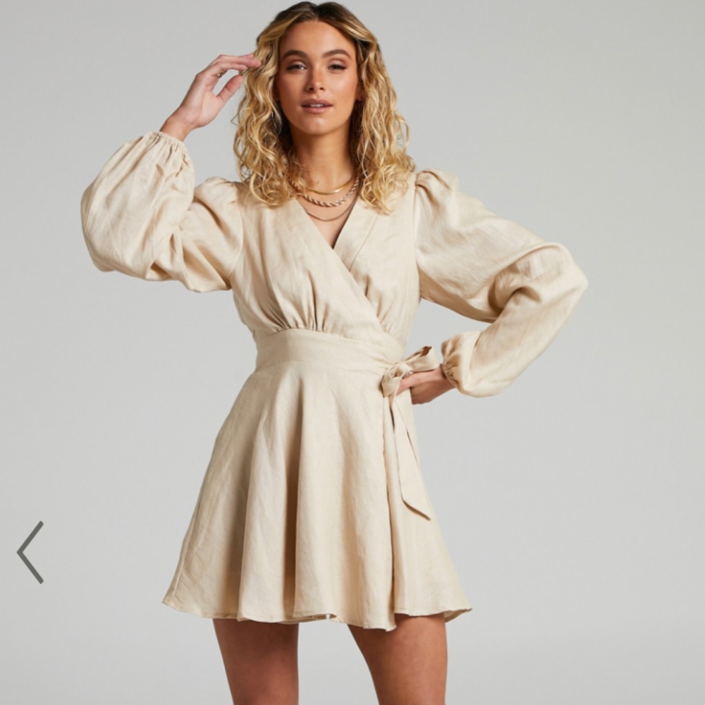 AMALIE THE LABEL - ZURI LINEN LONG SLEEVE WRAP MINI DRESS